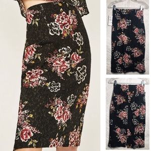 MNWT ZARA FLORAL PRINT GUIPURE LACE SKIRT